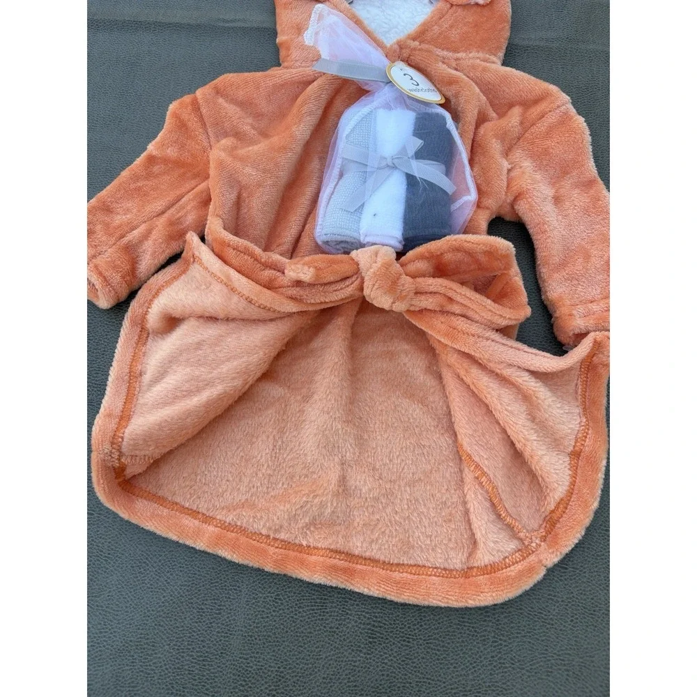 Modern Baby Pumpkin Robe Hooded Bath Set 3 Washcloths Orange Black 0-9 Months